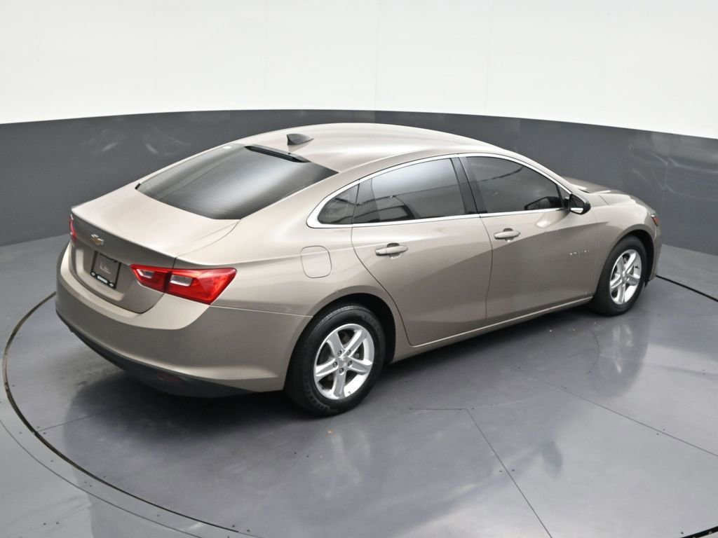 Used 2022 Chevrolet Malibu LS FWD image 24