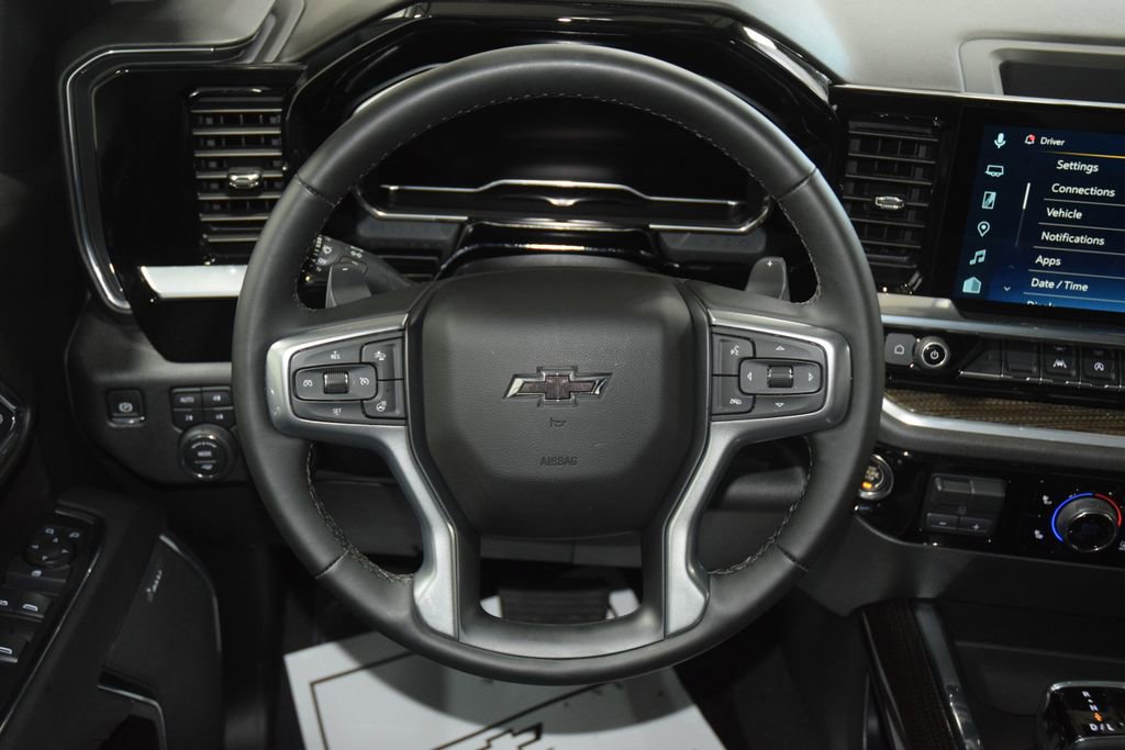 Used 2025 Chevrolet Silverado 1500 RST AWD/4WD image 38