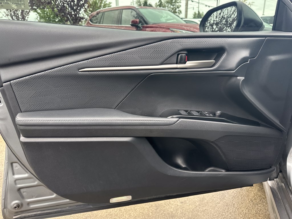 Certified 2025 Toyota Camry XSE FWD image 11