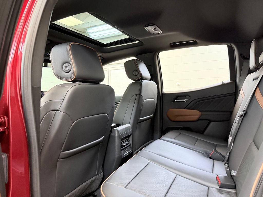 New 2026 GMC Canyon AT4 w/ Technology Plus Package AWD/4WD image 20
