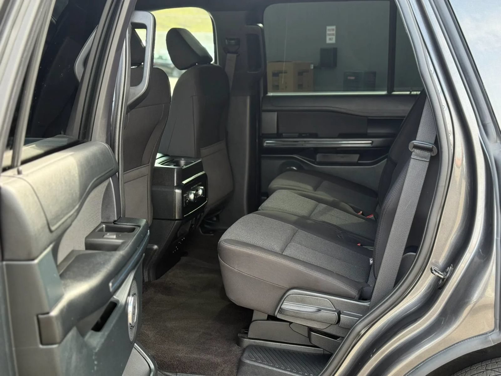 Used 2021 Ford Expedition XL AWD/4WD image 10