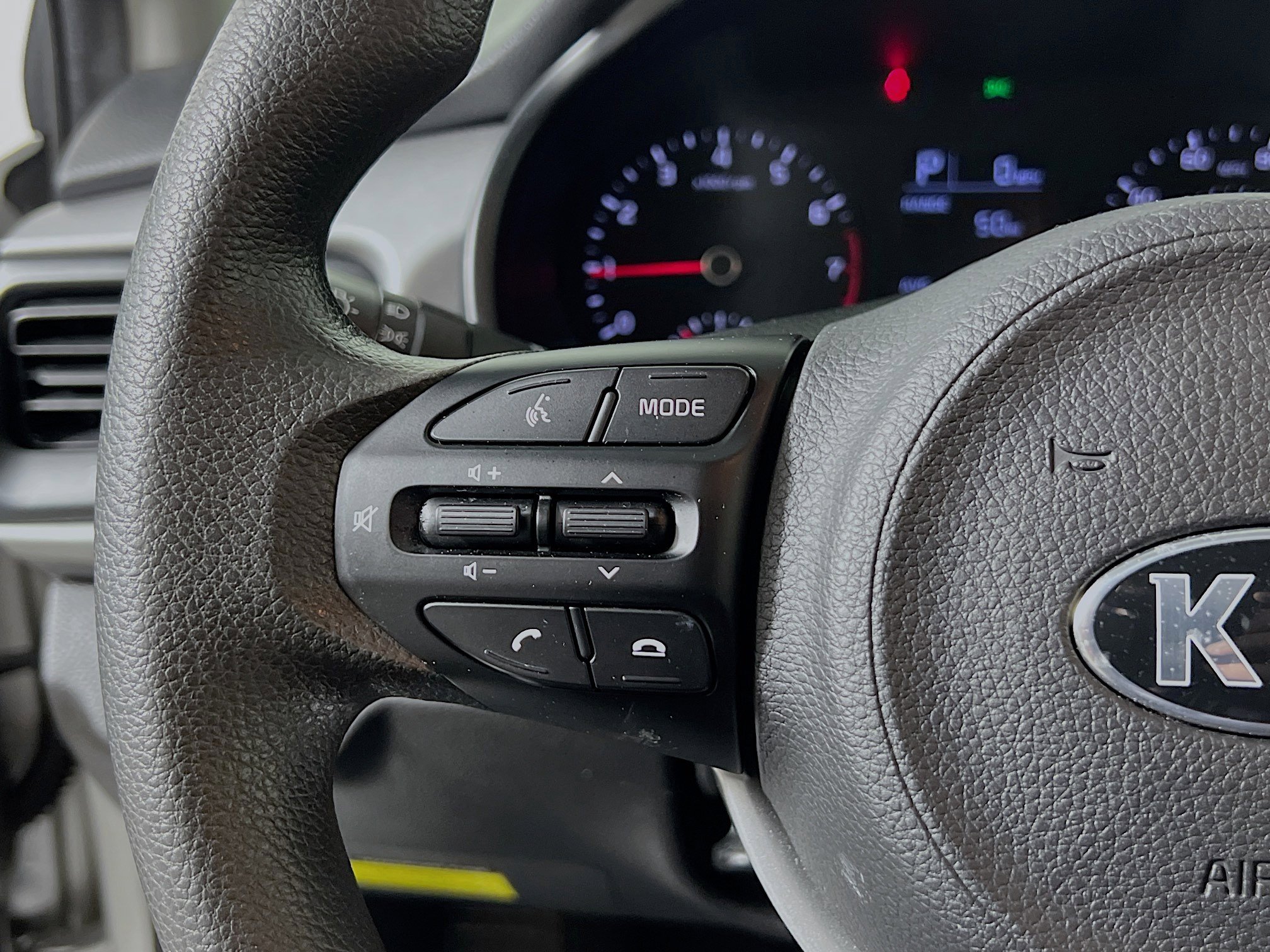 Used 2021 Kia Rio LX image 19