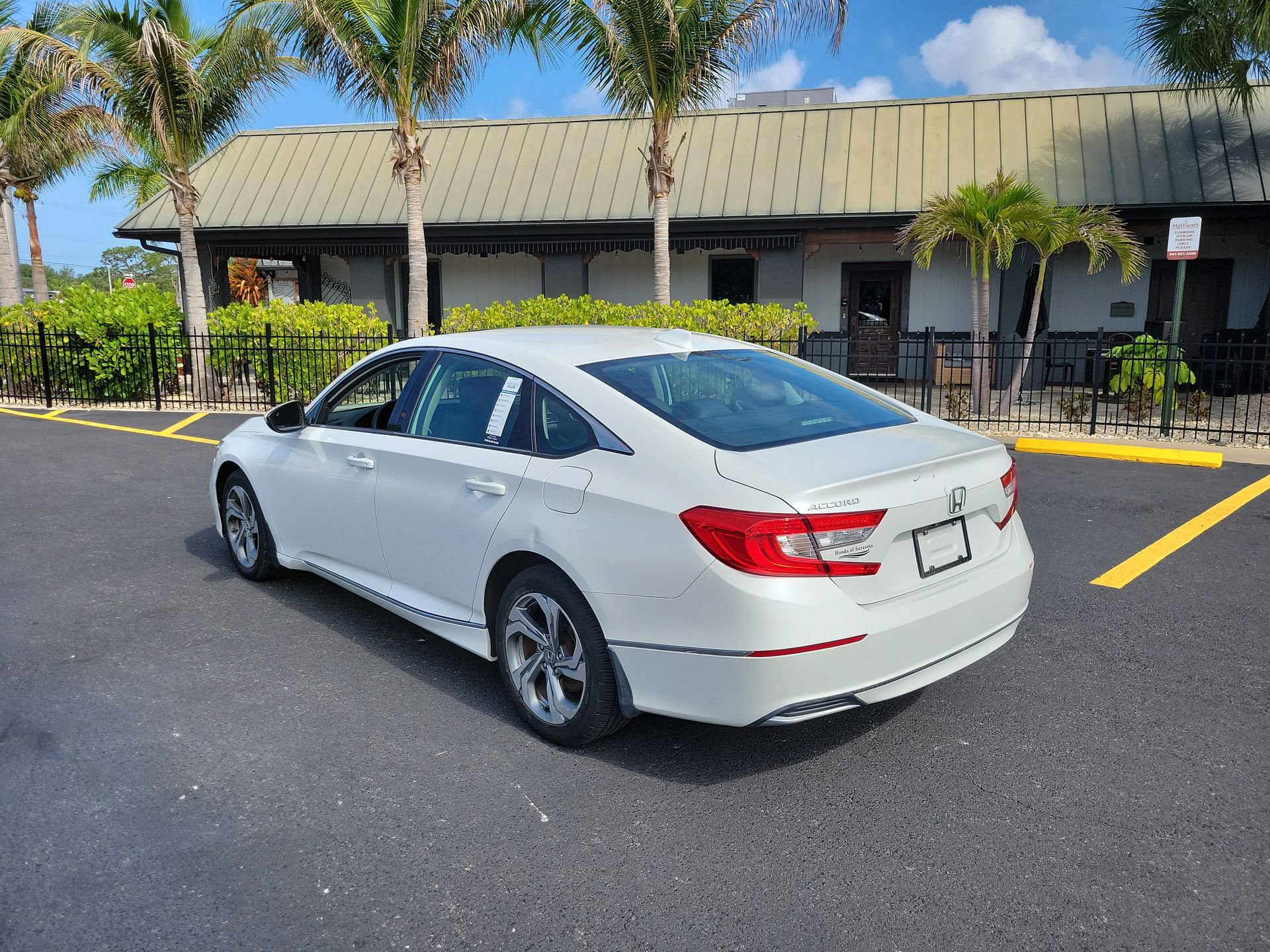 Used 2018 Honda Accord EX-L image 7
