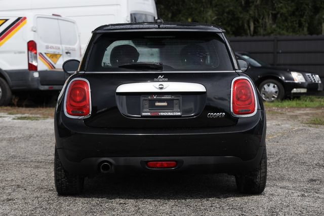 Used 2015 MINI Cooper 2-Door Hardtop FWD image 10