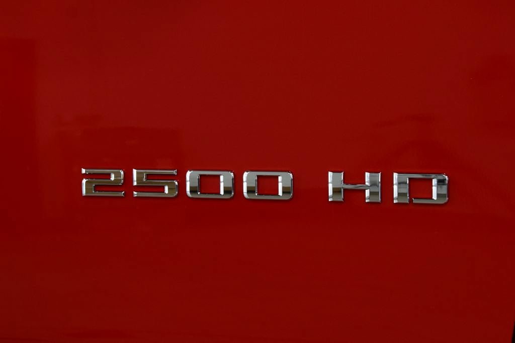 New 2026 Chevrolet Silverado 2500 Custom w/ Custom Value Package AWD/4WD image 18
