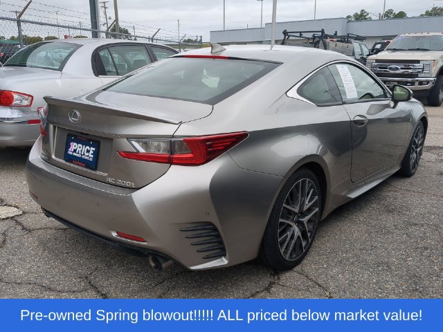 Used 2016 Lexus RC 200t RWD image 4