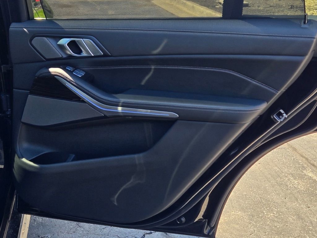 Used 2024 BMW X7 M60i w/ Executive Package AWD/4WD image 13