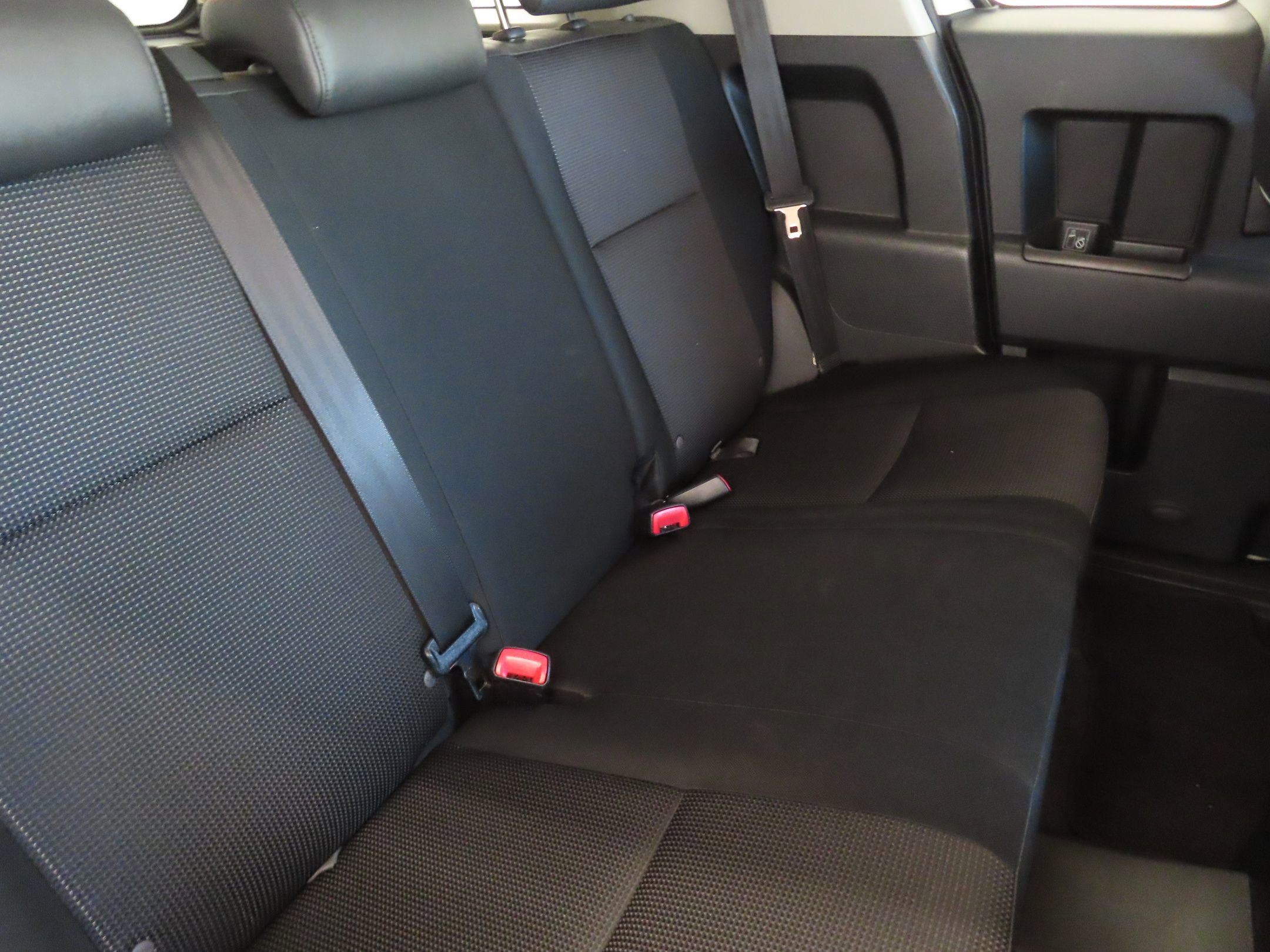 Used 2010 Toyota FJ Cruiser 4WD image 21