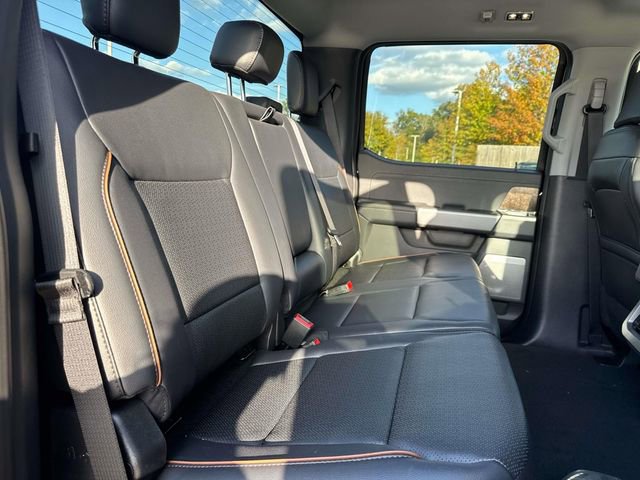 New 2026 Ford F350 Lariat w/ FX4 Off-Road Package image 11