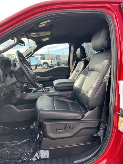 Used 2025 Ford F150 Lariat w/ Tow/Haul Package image 29