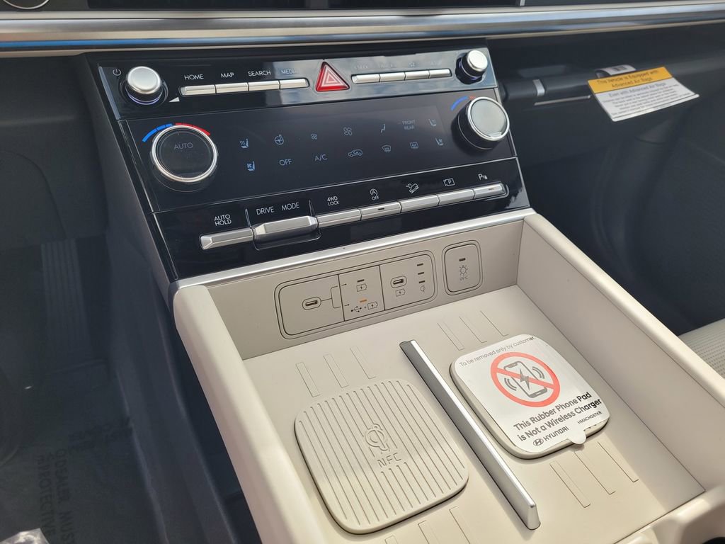 New 2025 Hyundai Santa Fe Limited image 10