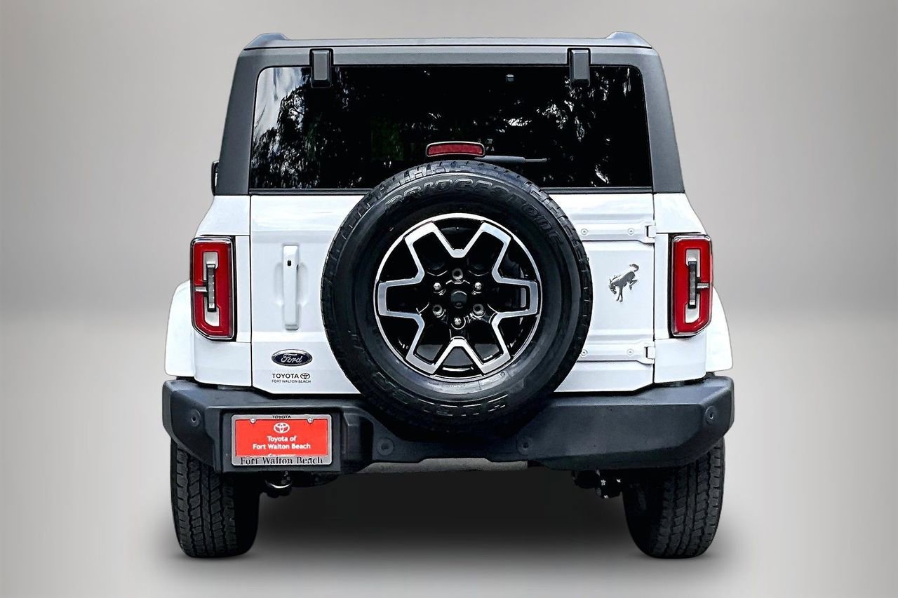 Used 2023 Ford Bronco Outer Banks image 6