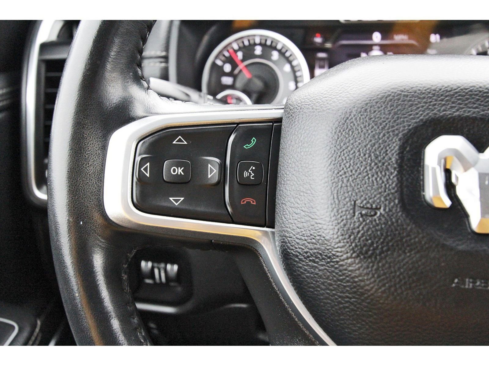 Used 2023 RAM 1500 Laramie image 23