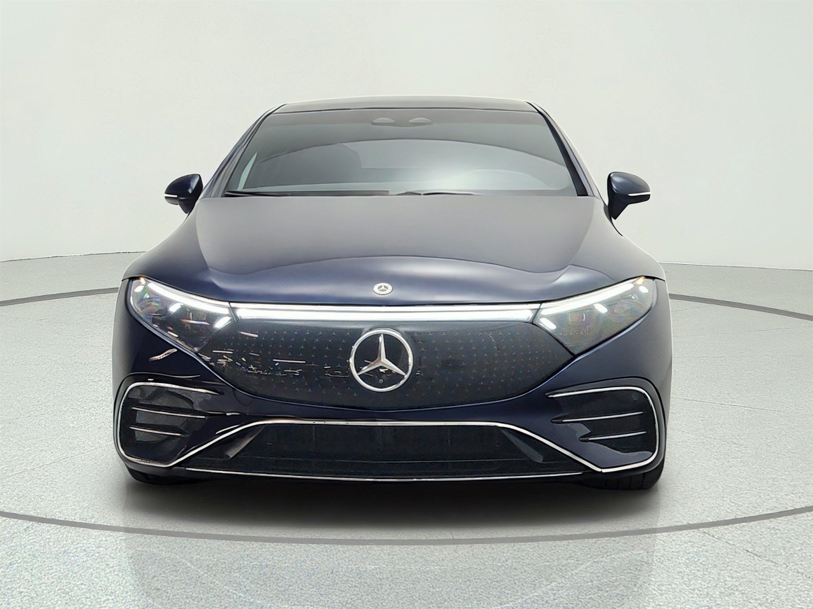 Certified 2022 Mercedes-Benz EQS 580 4MATIC Sedan image 2