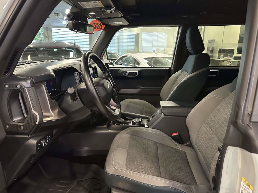 Used 2022 Ford Bronco Outer Banks AWD/4WD image 17