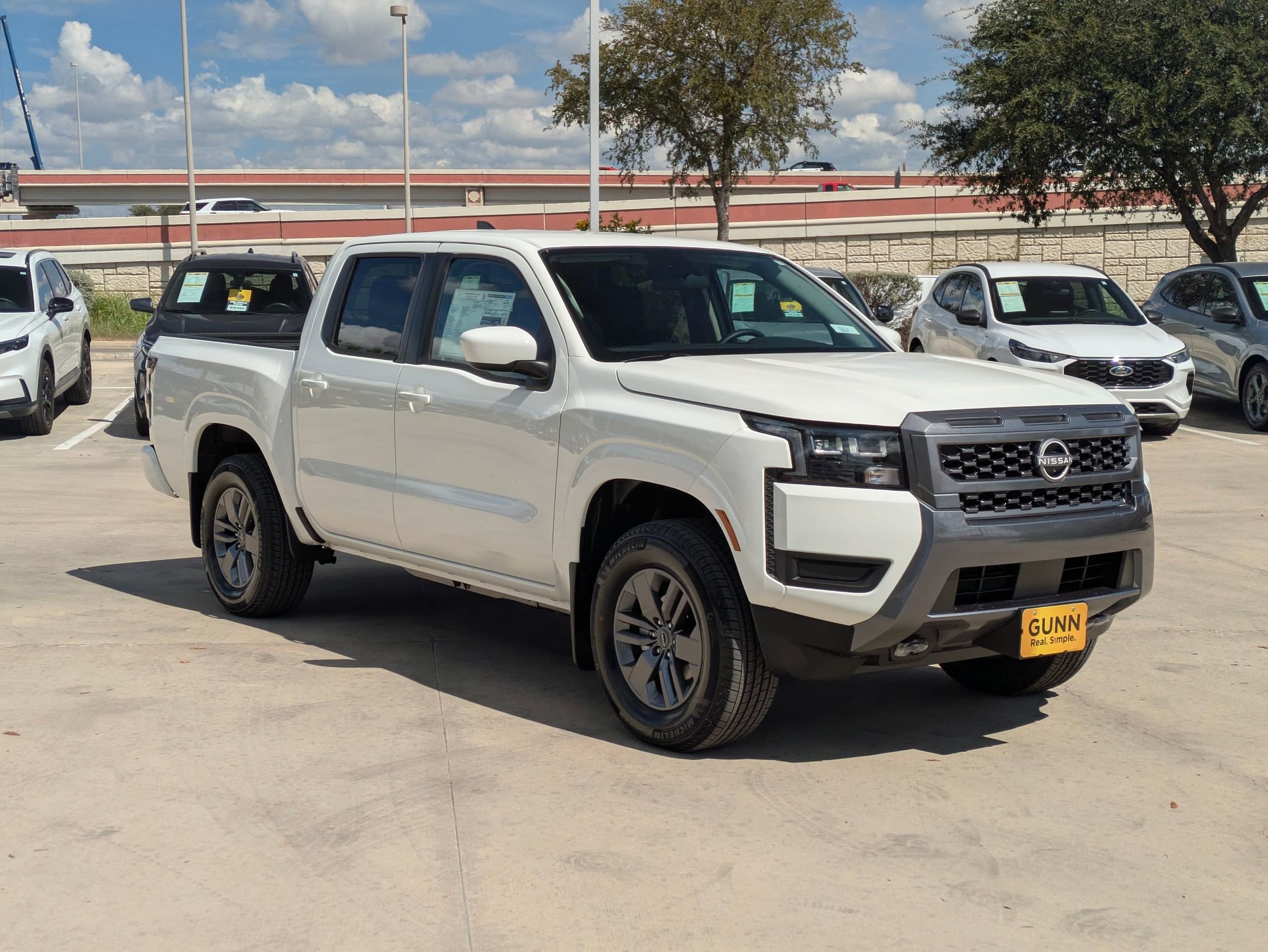 New 2026 Nissan Frontier SV image 1