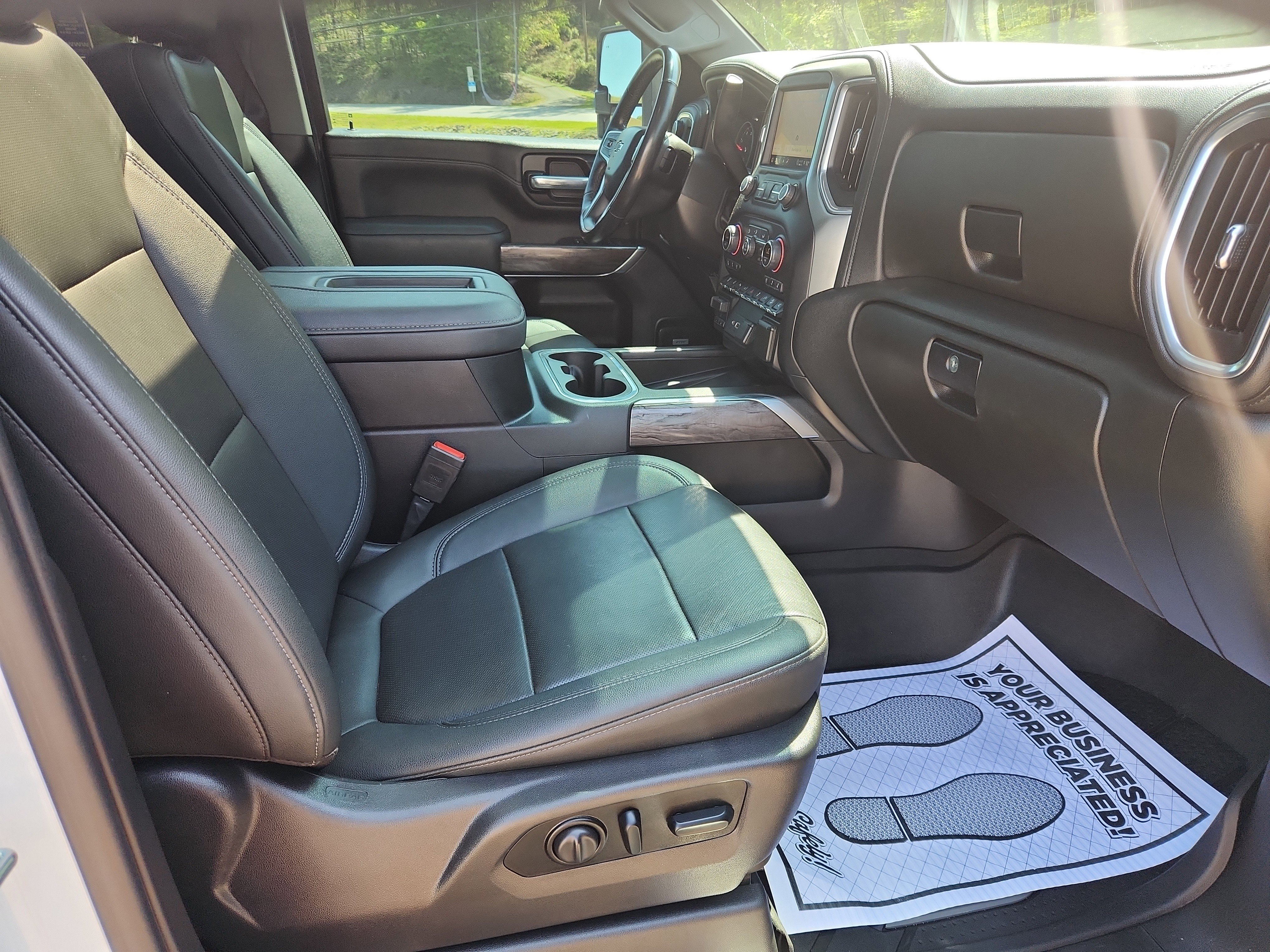 Used 2021 Chevrolet Silverado 2500 LTZ w/ LTZ Plus Package AWD/4WD image 51