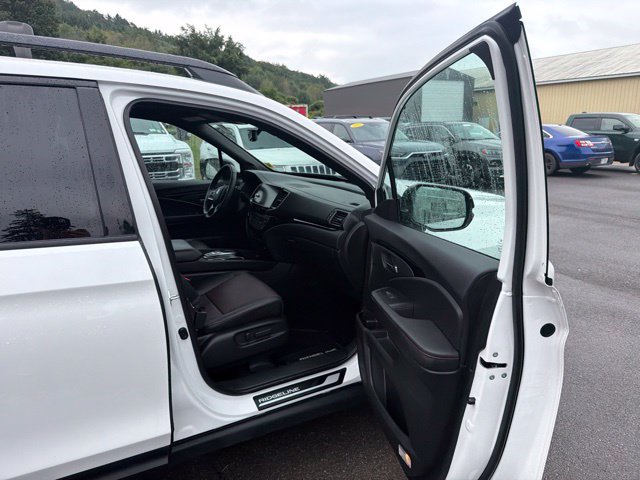Used 2025 Honda Ridgeline Black Edition image 34