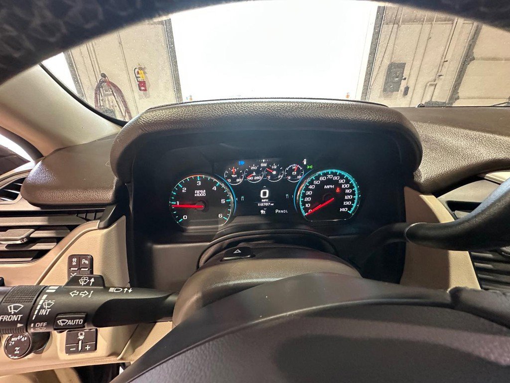 Used 2018 GMC Yukon Denali w/ Denali Ultimate Package image 27