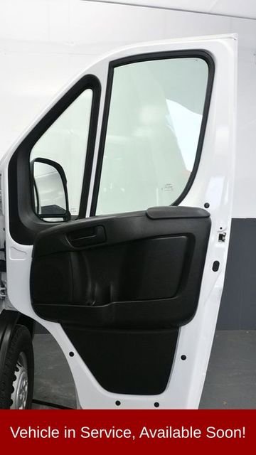 Used 2025 RAM ProMaster 2500 w/ Convenience Group image 9
