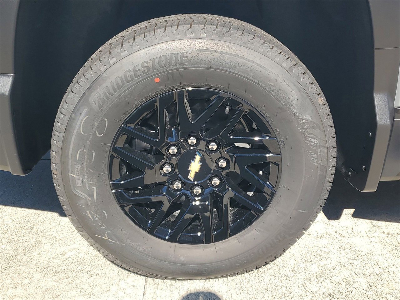 New 2026 Chevrolet Silverado EV LT image 5