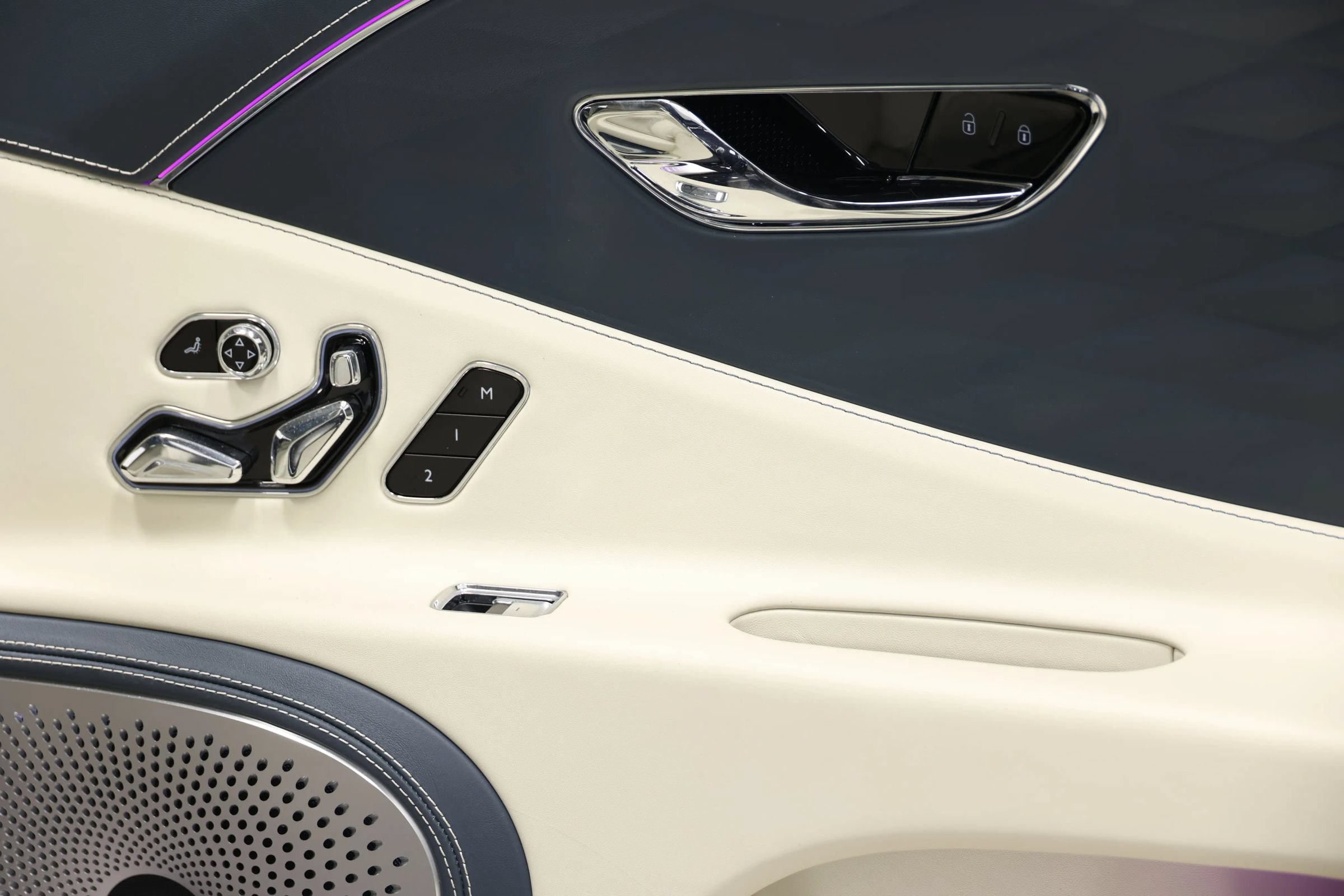 Used 2020 Bentley Flying Spur W12 w/ First Edition Specification AWD/4WD image 83