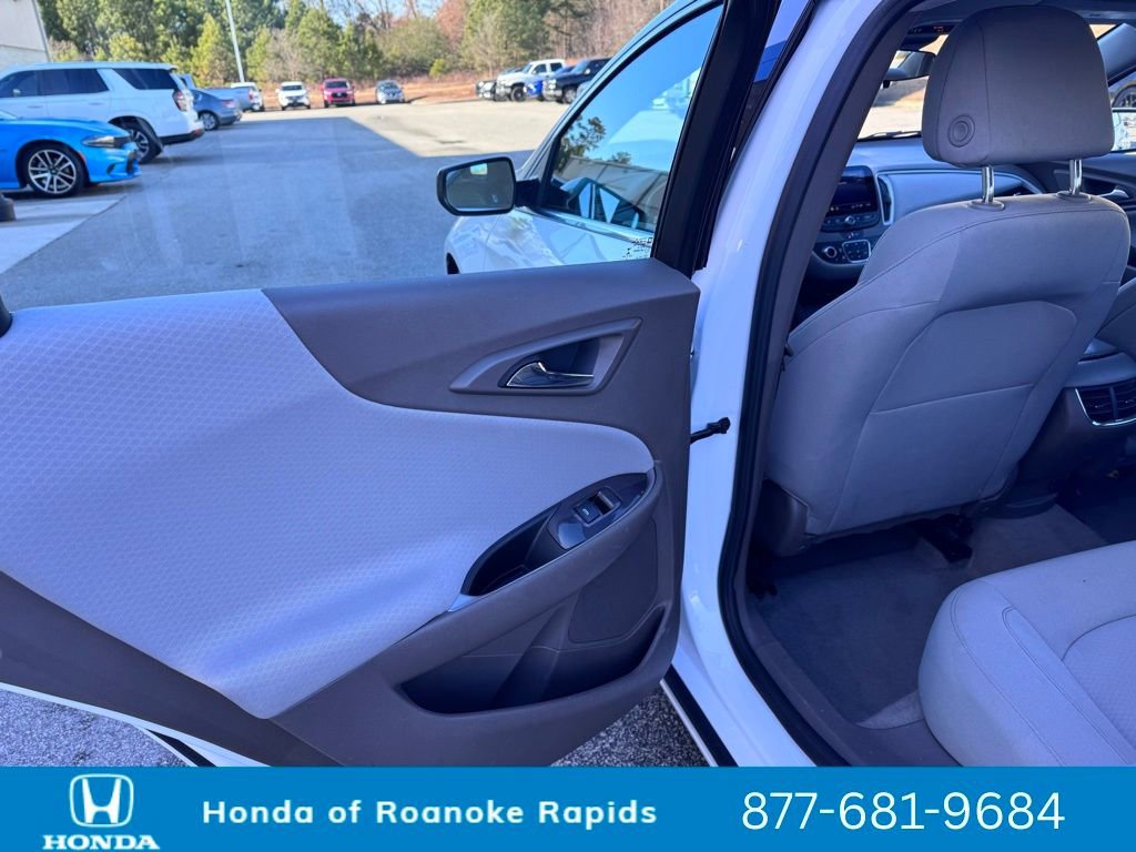 Used 2024 Chevrolet Malibu LT image 29