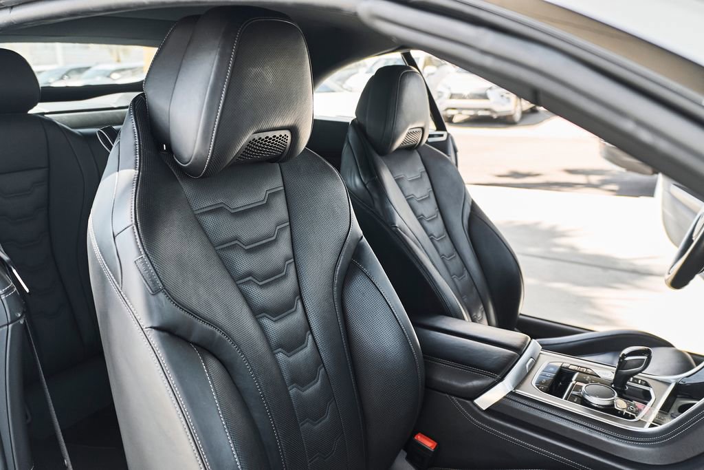 Used 2025 BMW 840i Convertible w/ Comfort Seating Package RWD image 33