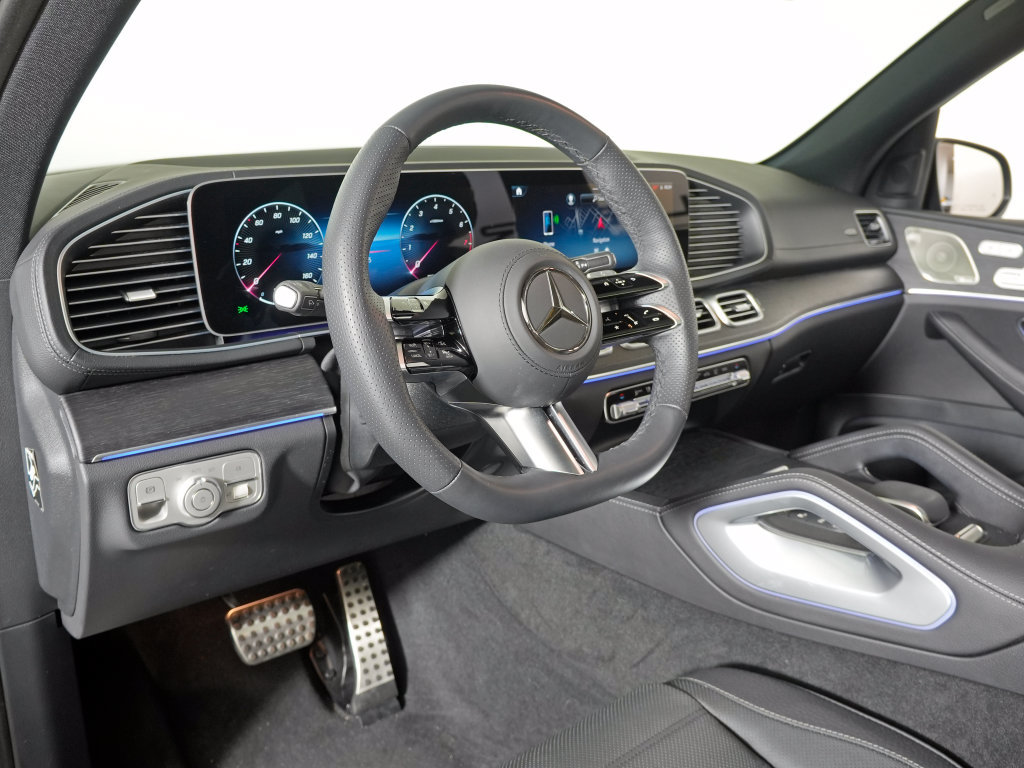 Certified 2025 Mercedes-Benz GLS 580 4MATIC image 14
