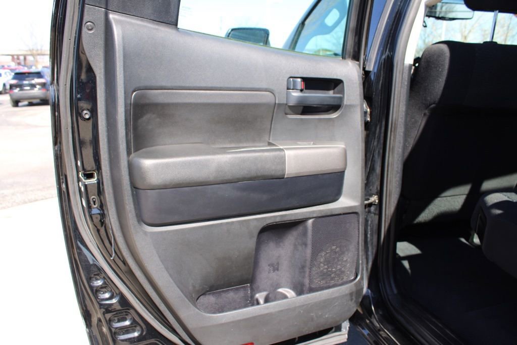 Used 2013 Toyota Tundra 4x4 Double Cab image 23