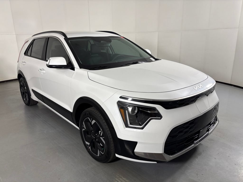 New 2026 Kia Niro Wind FWD image 2