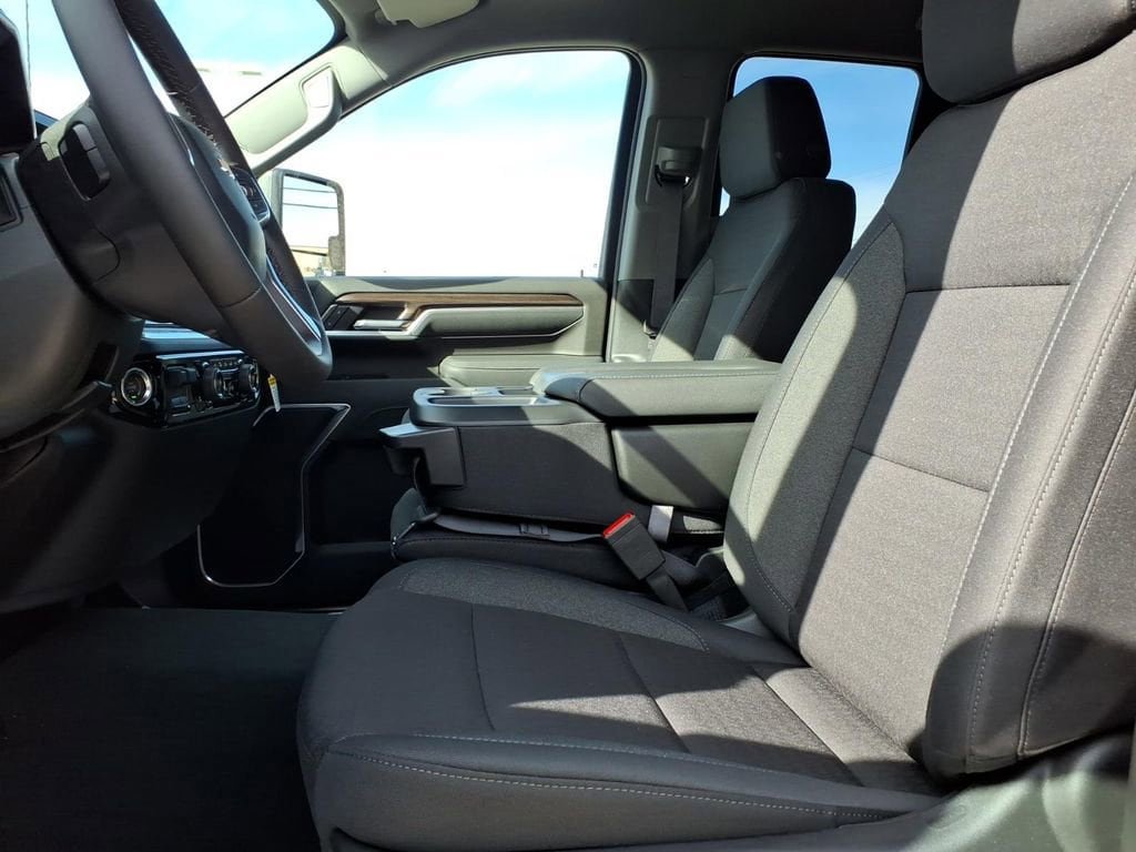 New 2026 Chevrolet Silverado 2500 LT w/ Convenience Package image 13