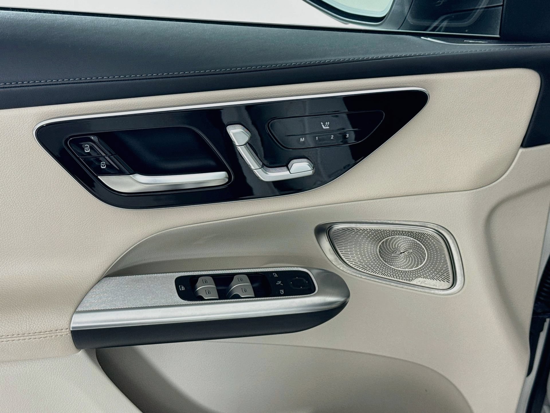Certified 2023 Mercedes-Benz GLC 300 4MATIC image 19