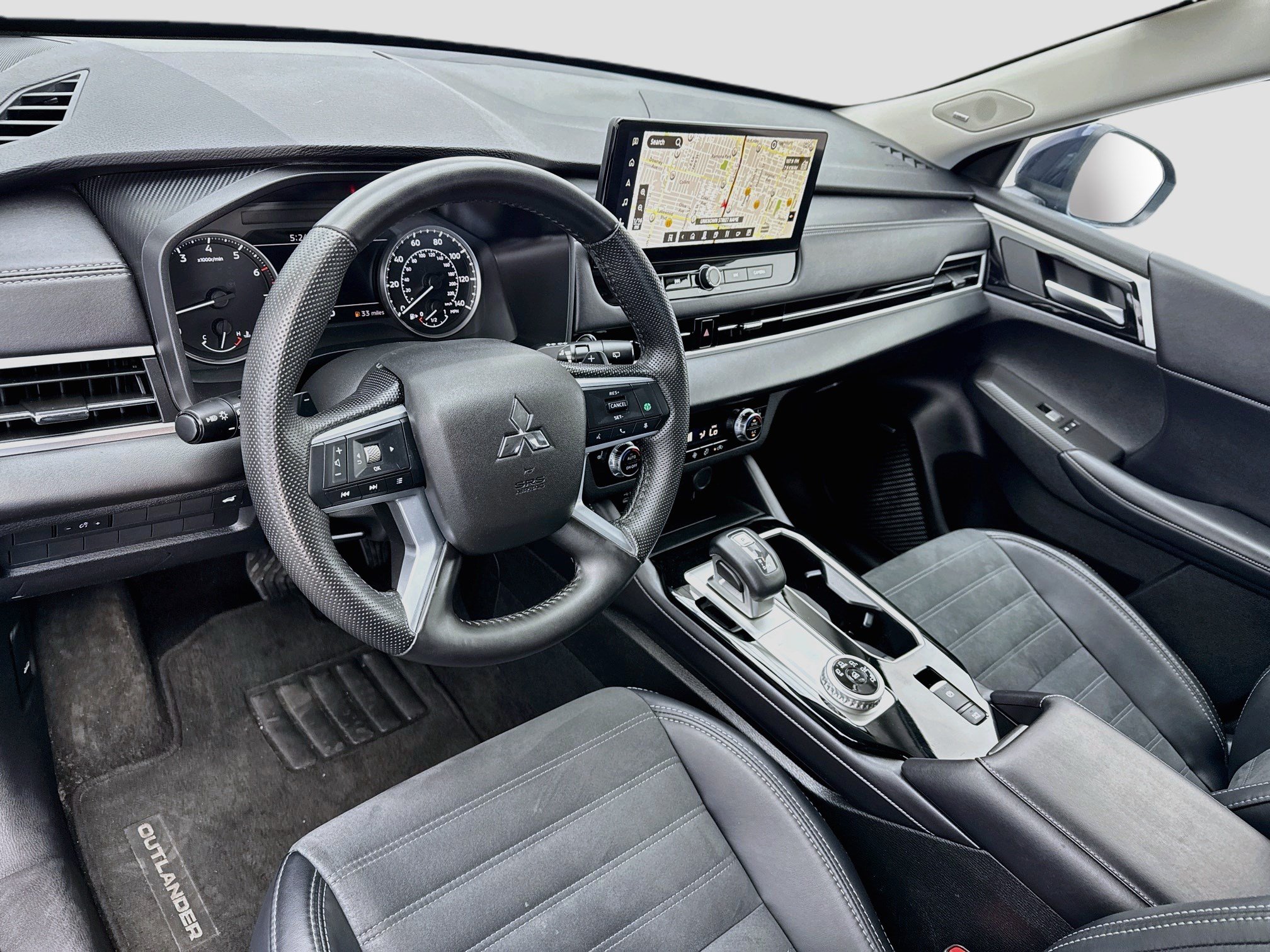 Used 2025 Mitsubishi Outlander SE FWD image 7