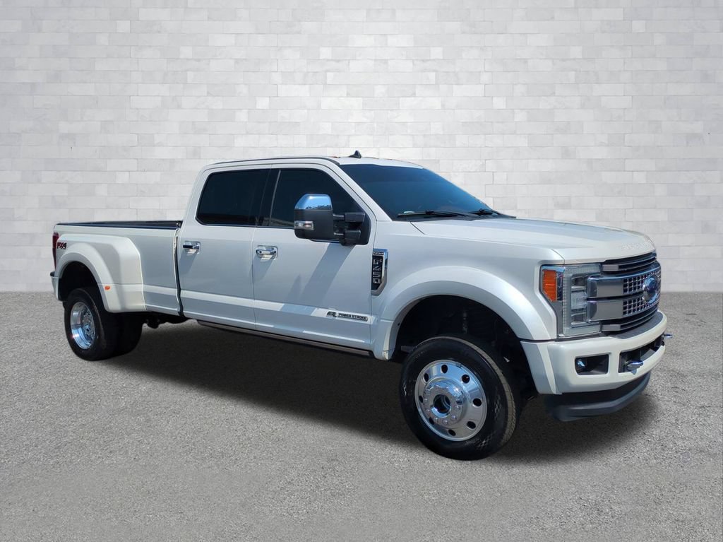 Used 2019 Ford F450 Platinum w/ Platinum Ultimate Package AWD/4WD image 2