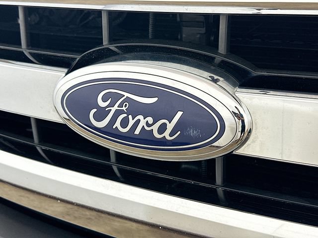 Used 2015 Ford F150 XLT AWD/4WD image 28