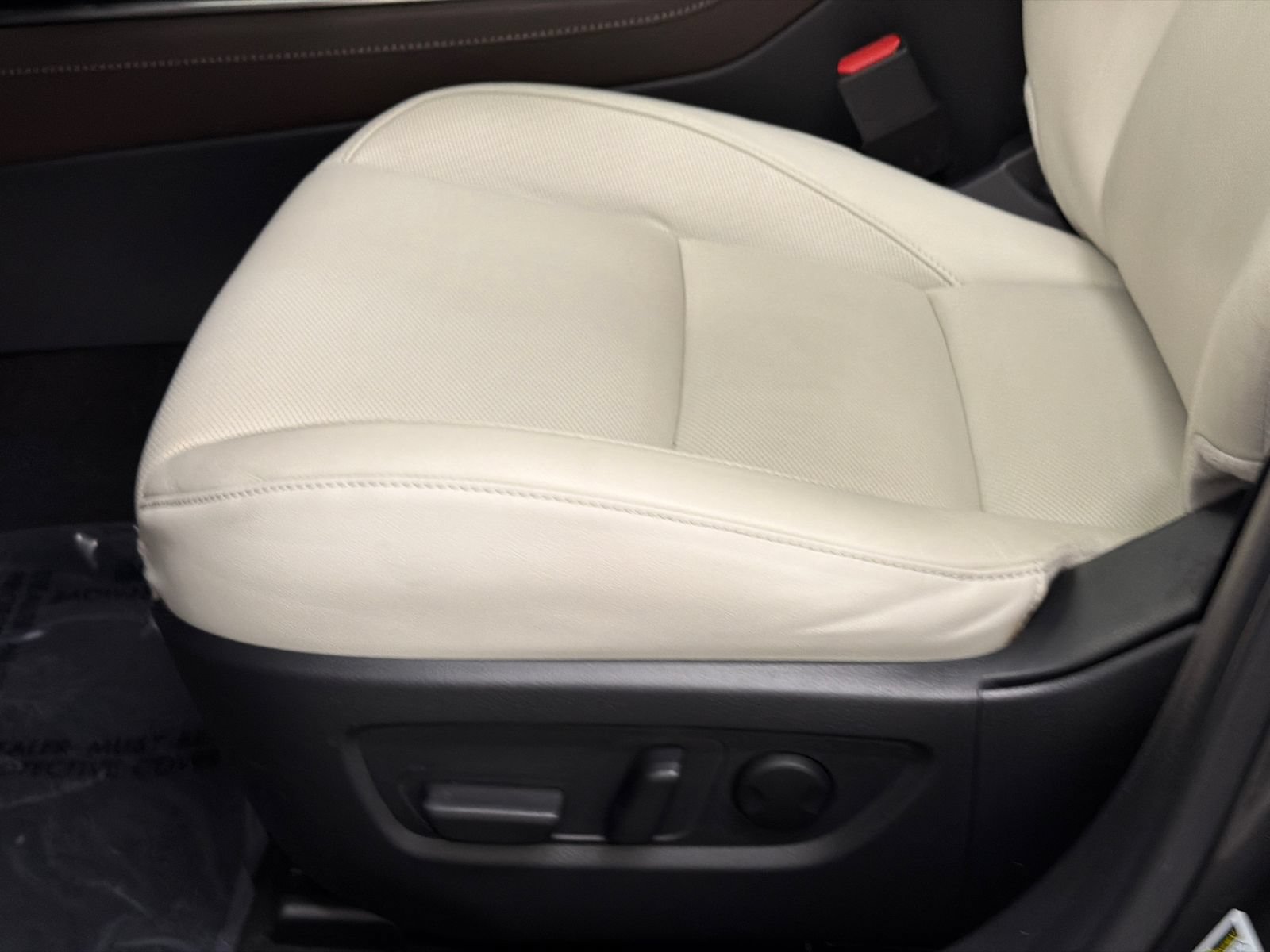 Used 2023 MAZDA CX-30 AWD 2.5 S w/ Premium Package image 16