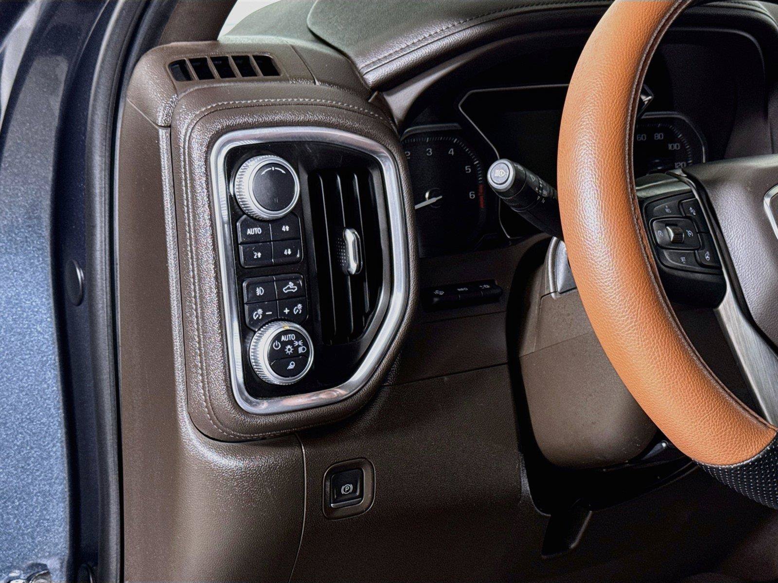 Used 2019 GMC Sierra 1500 Denali w/ Technology Package AWD/4WD image 8