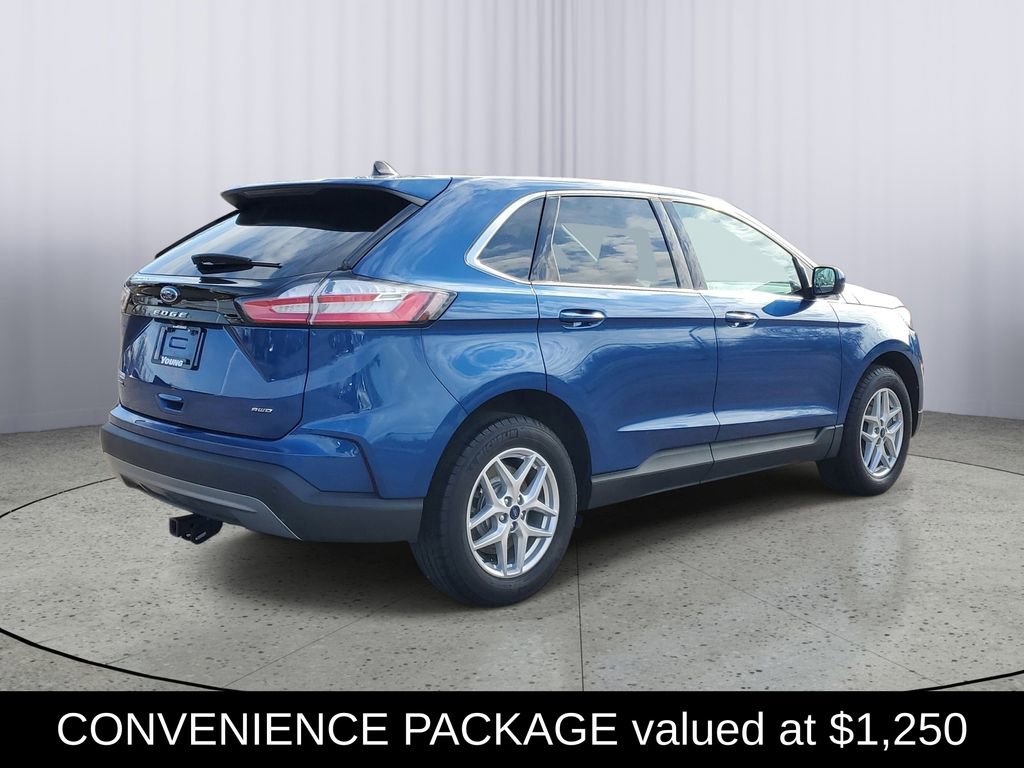 Used 2024 Ford Edge SEL w/ Convenience Package image 3