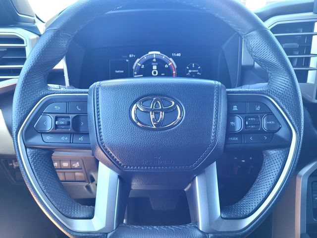 Used 2025 Toyota Tundra Limited AWD/4WD image 25