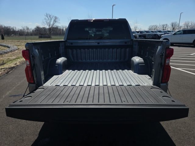 Used 2023 Chevrolet Silverado 1500 RST image 11