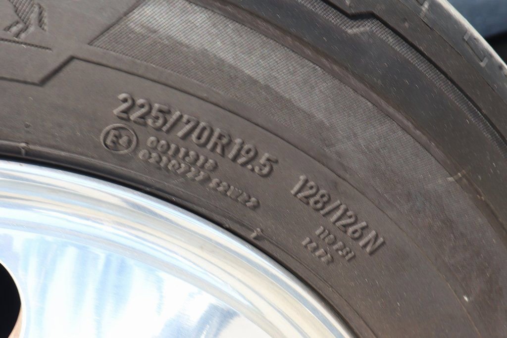 Used 2022 Ford F550 2WD SuperCab Super Duty image 51