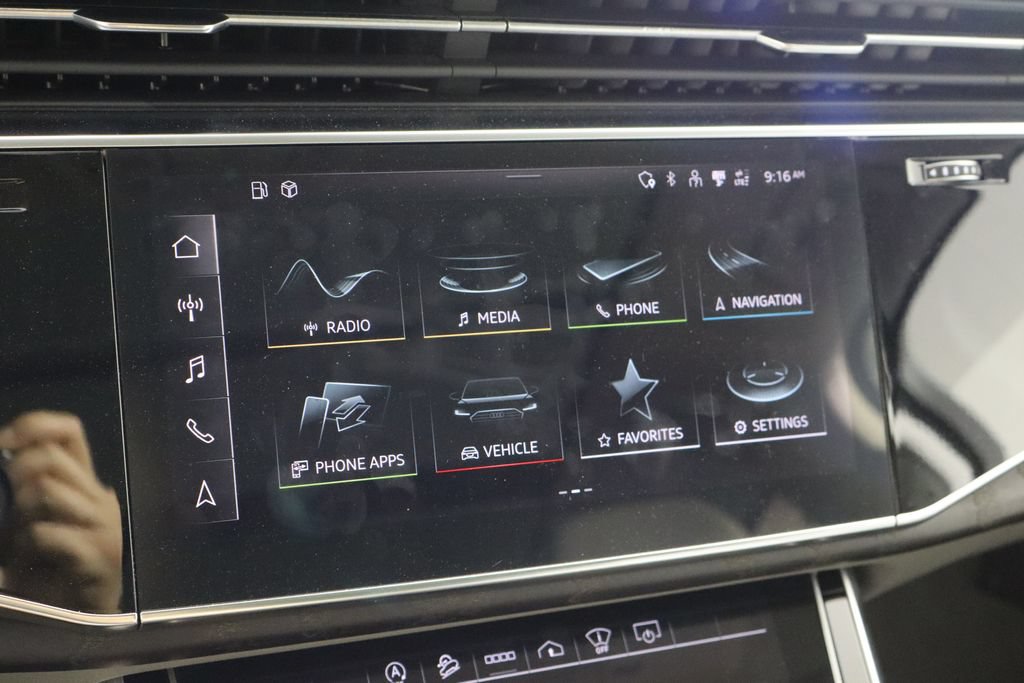 Used 2021 Audi Q7 3.0T Prestige AWD/4WD image 32