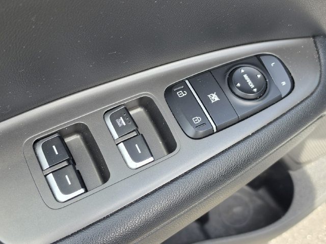 Used 2019 Kia Optima LX FWD image 28