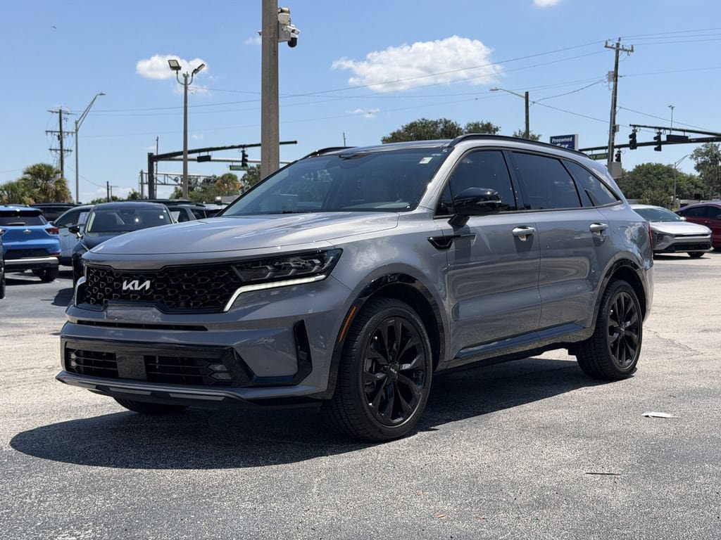 Certified 2023 Kia Sorento SX FWD image 8