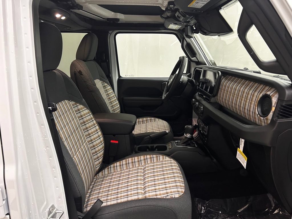 New 2026 Jeep Gladiator Sport AWD/4WD image 17