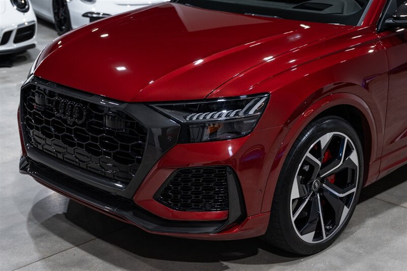 Used 2024 Audi RS Q8 AWD/4WD image 15