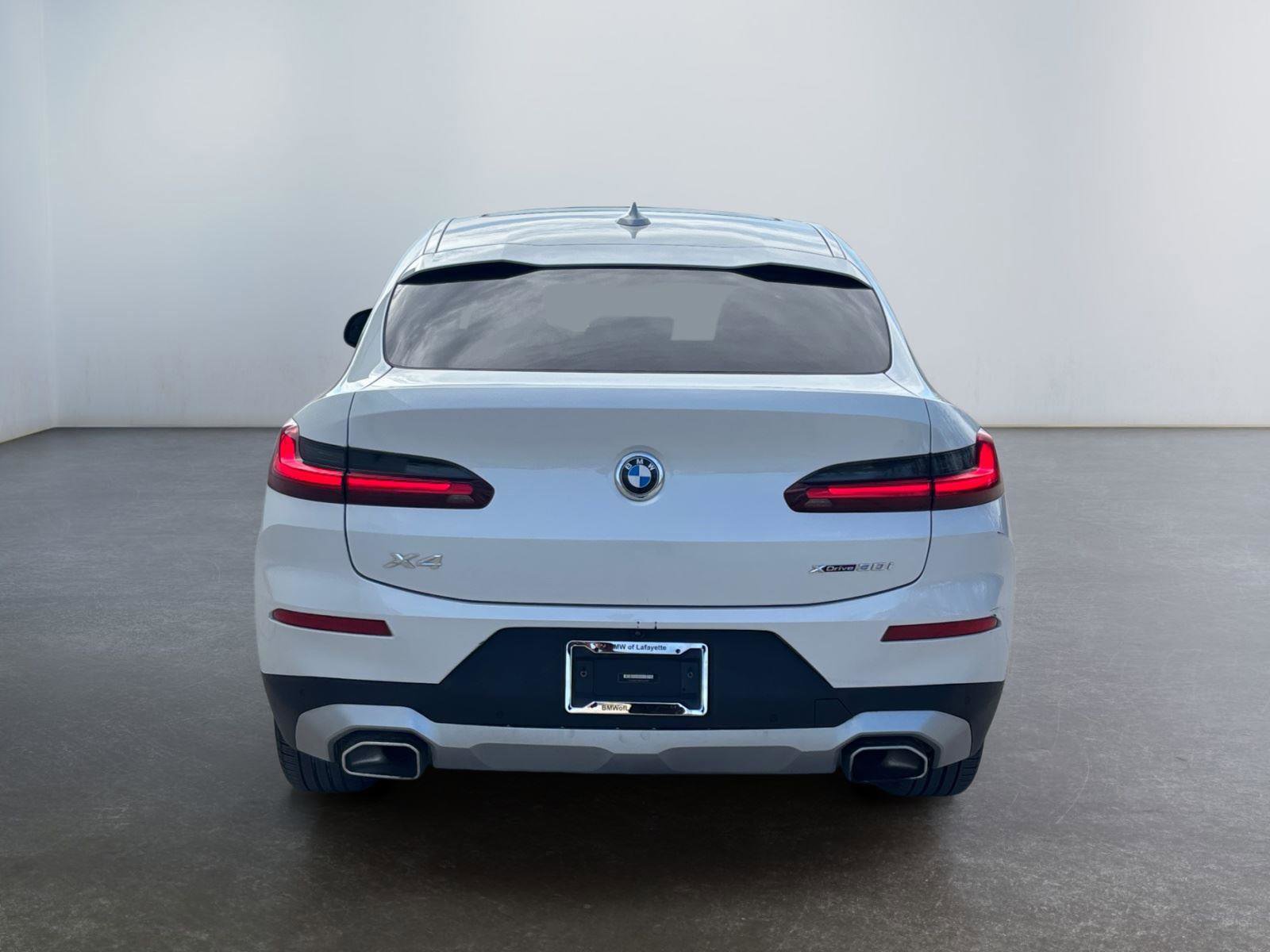 Used 2022 BMW X4 xDrive30i w/ Convenience Package image 4