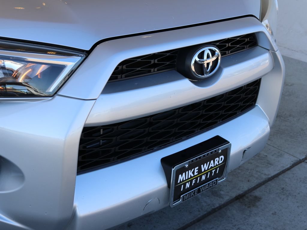 Used 2019 Toyota 4Runner SR5 AWD/4WD image 51