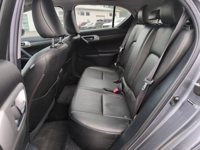 Used 2012 Lexus CT 200h Premium w/ Premium Audio Pkg FWD image 15